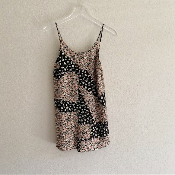 TOPSHOP Floral Romper - Picture 3 of 11